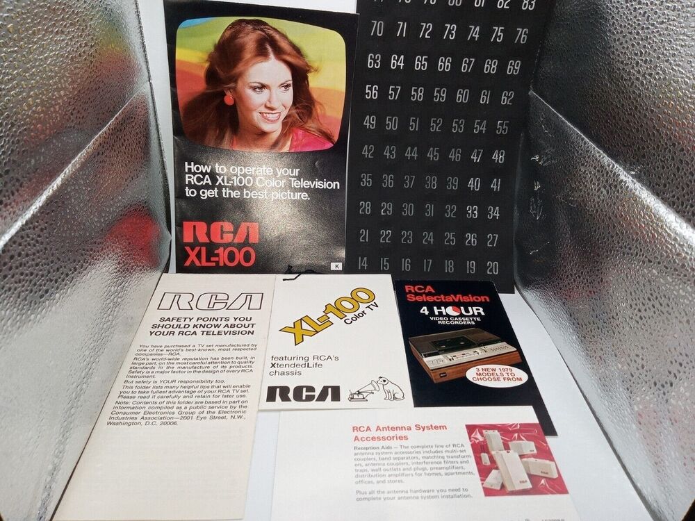 RCA ColorTrak XL-100 Color TV 1989 Owners Manual W/ Original Documents & Numbers